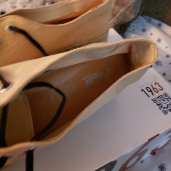 Pajar Canada 1963 Women's Genuine Leather Platform Sneakers Size 41 - Picture 3 of 4